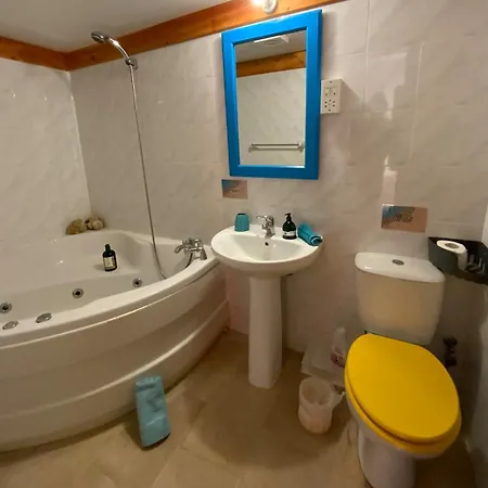 Holiday home Ta Randu With Stunning Pool Qala