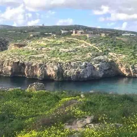 Ta Randu With Stunning Pool Qala