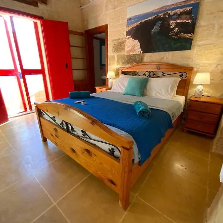 Holiday home Ta Randu With Stunning Pool *