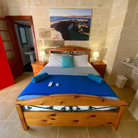 Сasa de vacaciones Ta Randu With Stunning Pool Qala