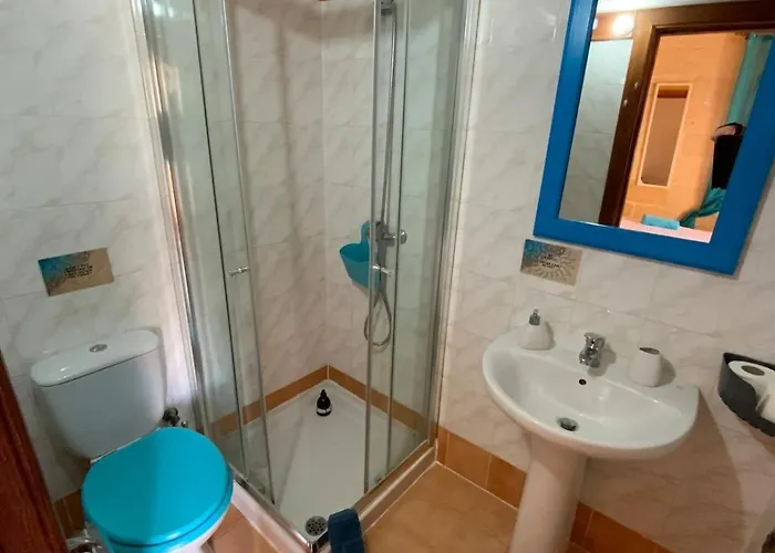 Ta Randu With Stunning Pool Qala