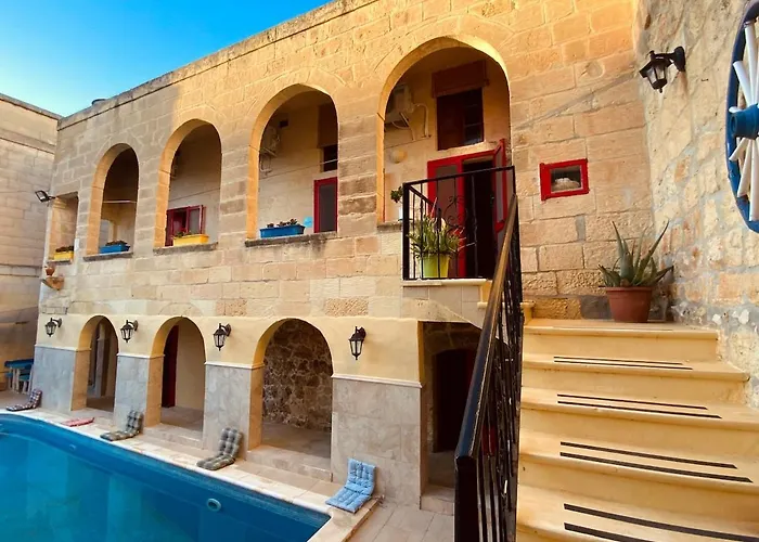 Ta Randu With Stunning Pool * Qala